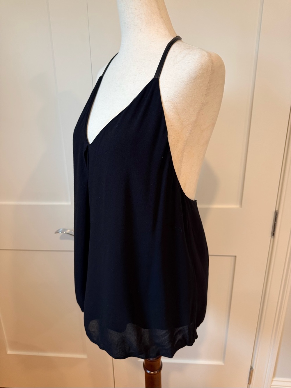 Alice + Olivia Guenda Black V-Neck Camisole with Leather Racerback straps - Picture 4 of 13